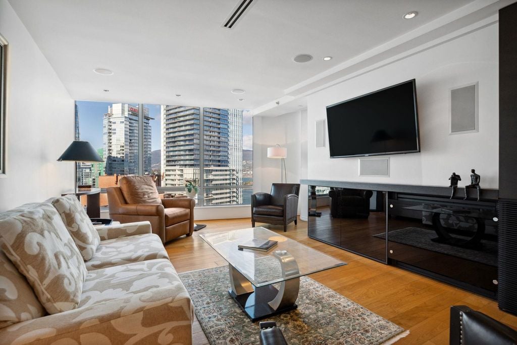 837 W Hastings St, #2801