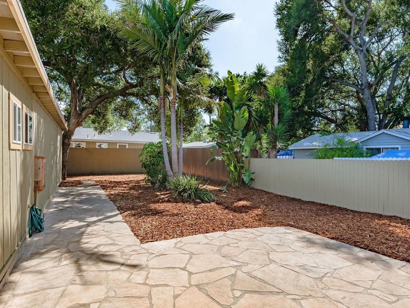 2213 Oak Park Ln