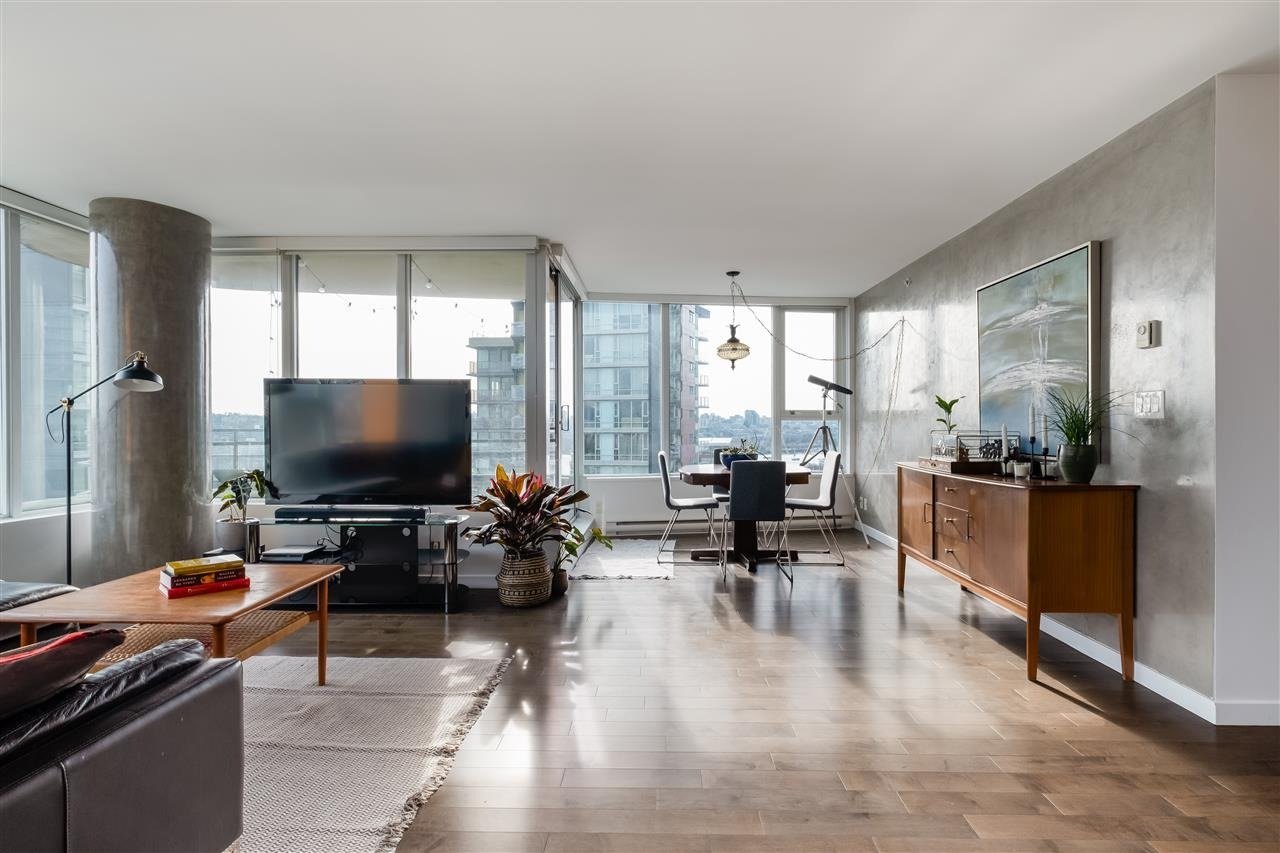 33 Smithe St, #2203