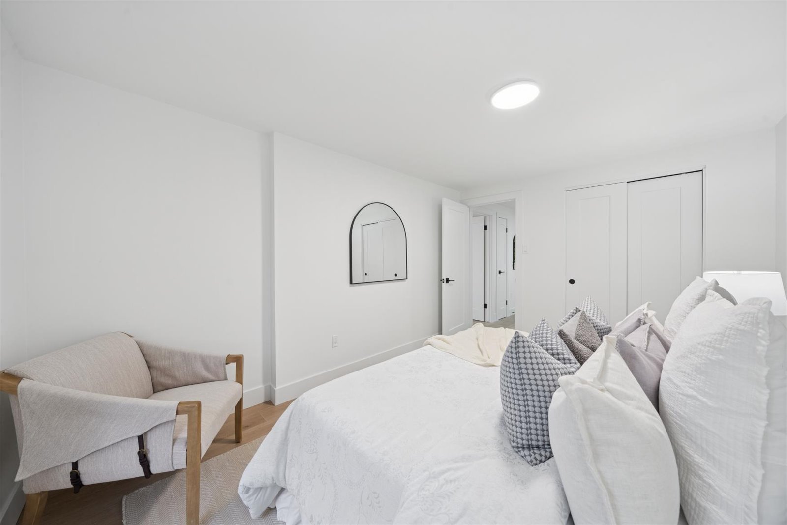 62 Pepperell Cres
