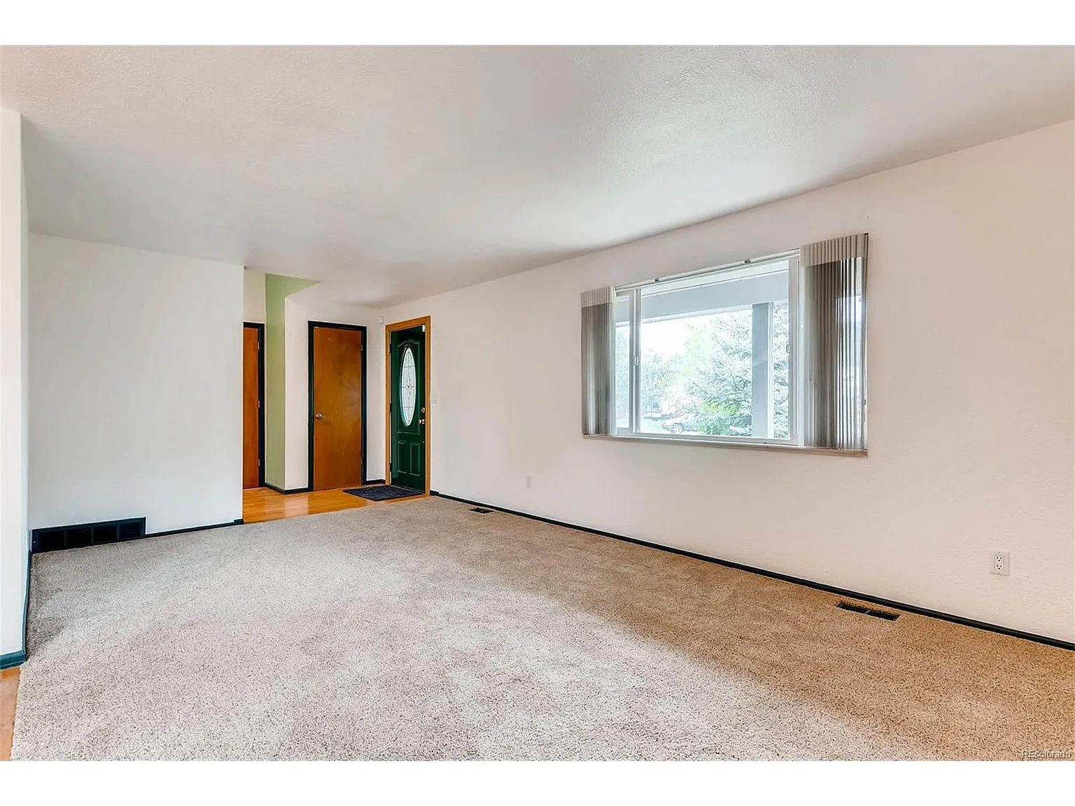 7313 Deframe Ct