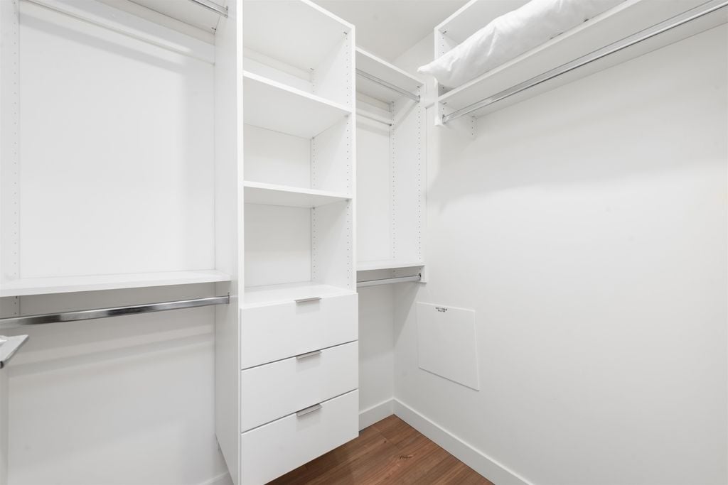 585 Austin Ave, #2103