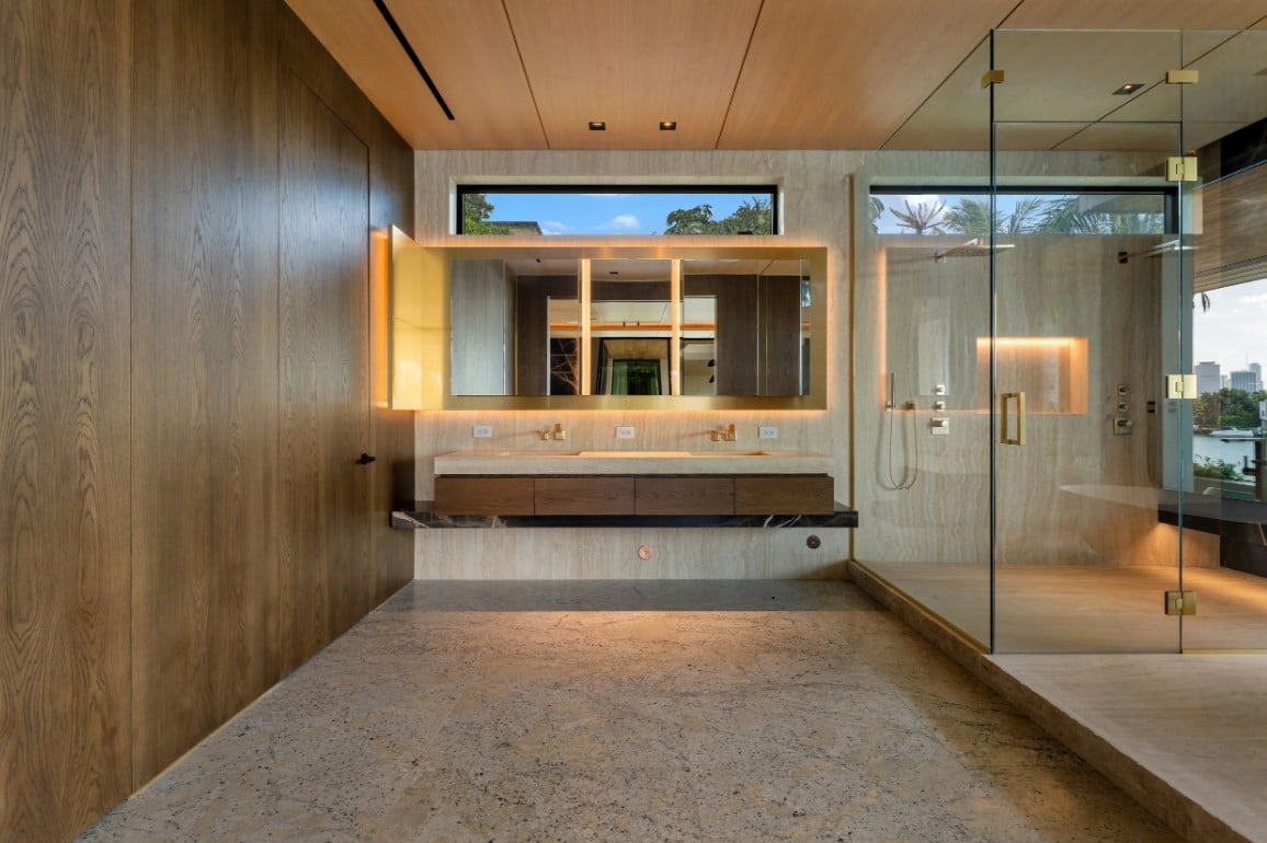 Waterfront Estate on Hibiscus Island Sells For $51.5 Million Setting New Record on Miami Beach's Palm and Hibiscus Island