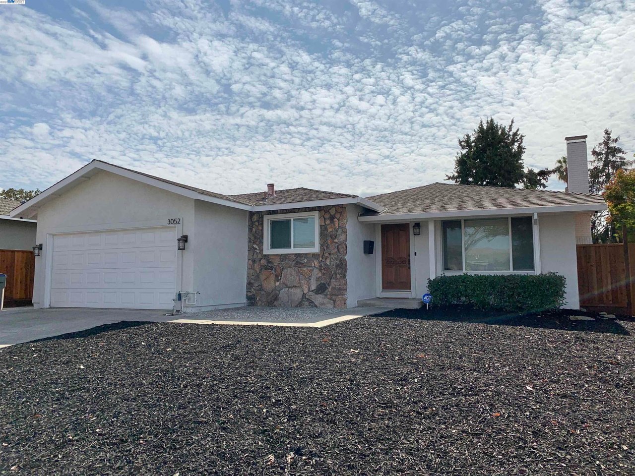 3052 Peppermint Dr