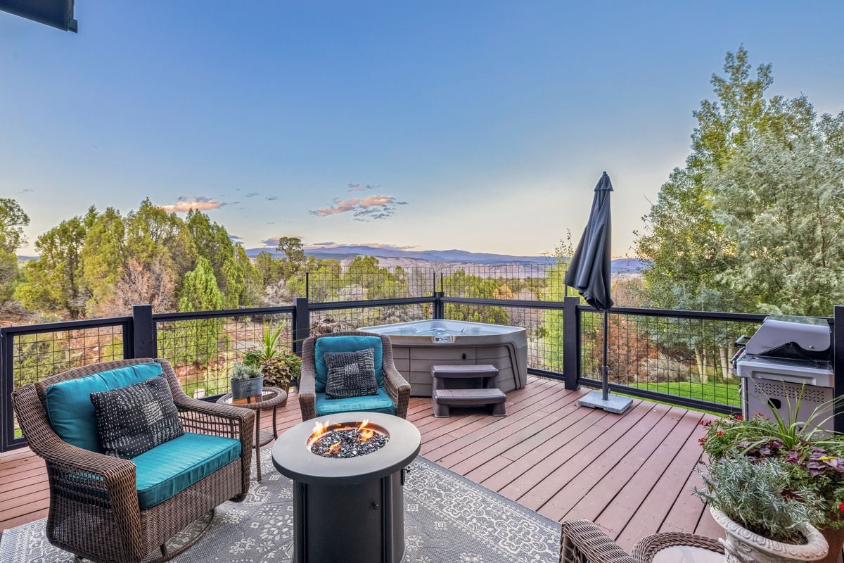 The Story Behind The Sale: 176 Wildhorse | The Highest Sale Price on Wildhorse by 47%