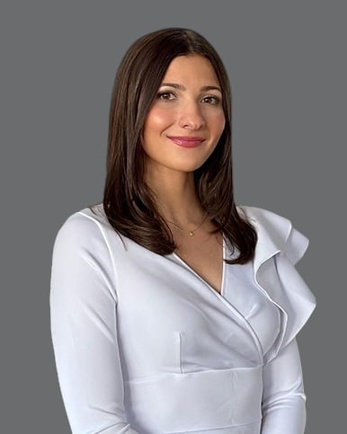Sarah Bennett Las Vegas NV, Real Estate Agent Headshot