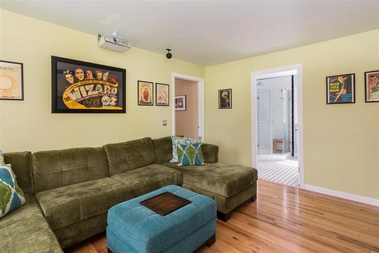 37 Lees Mill Rd