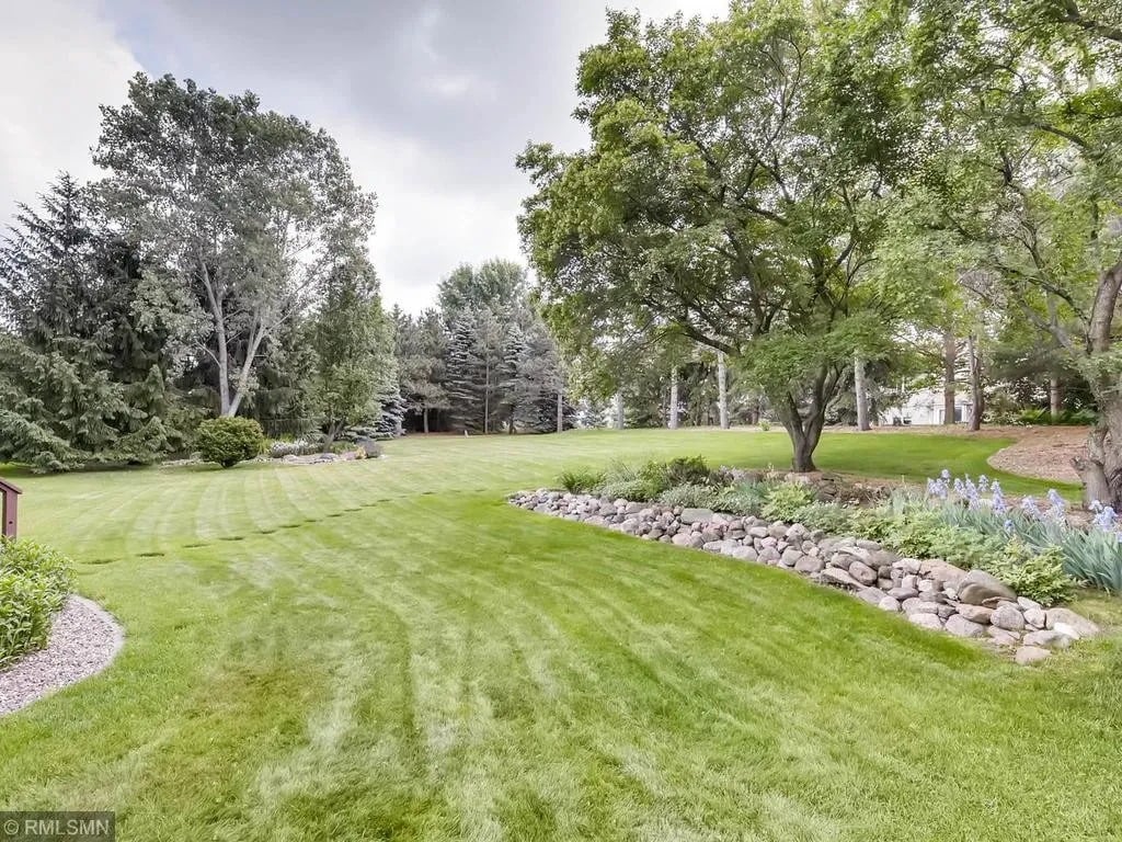 1451 Fallbrook Ln