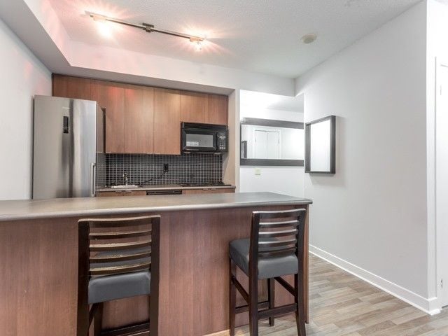 #1704 - 8 Colborne Street, Toronto Unit: 1704