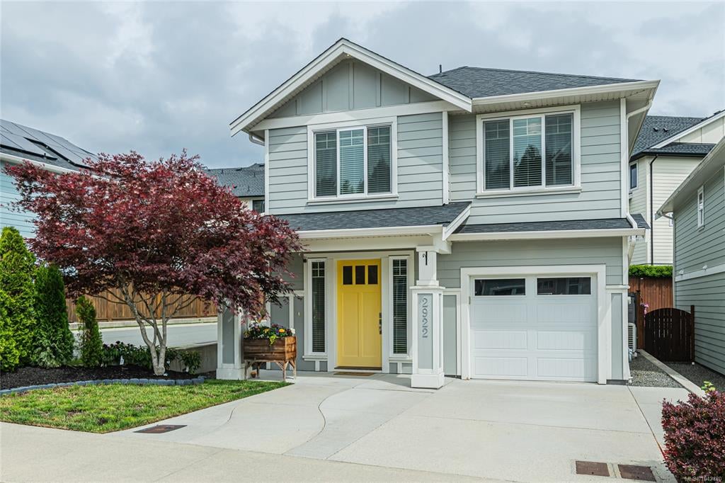 2922 Burlington Cres