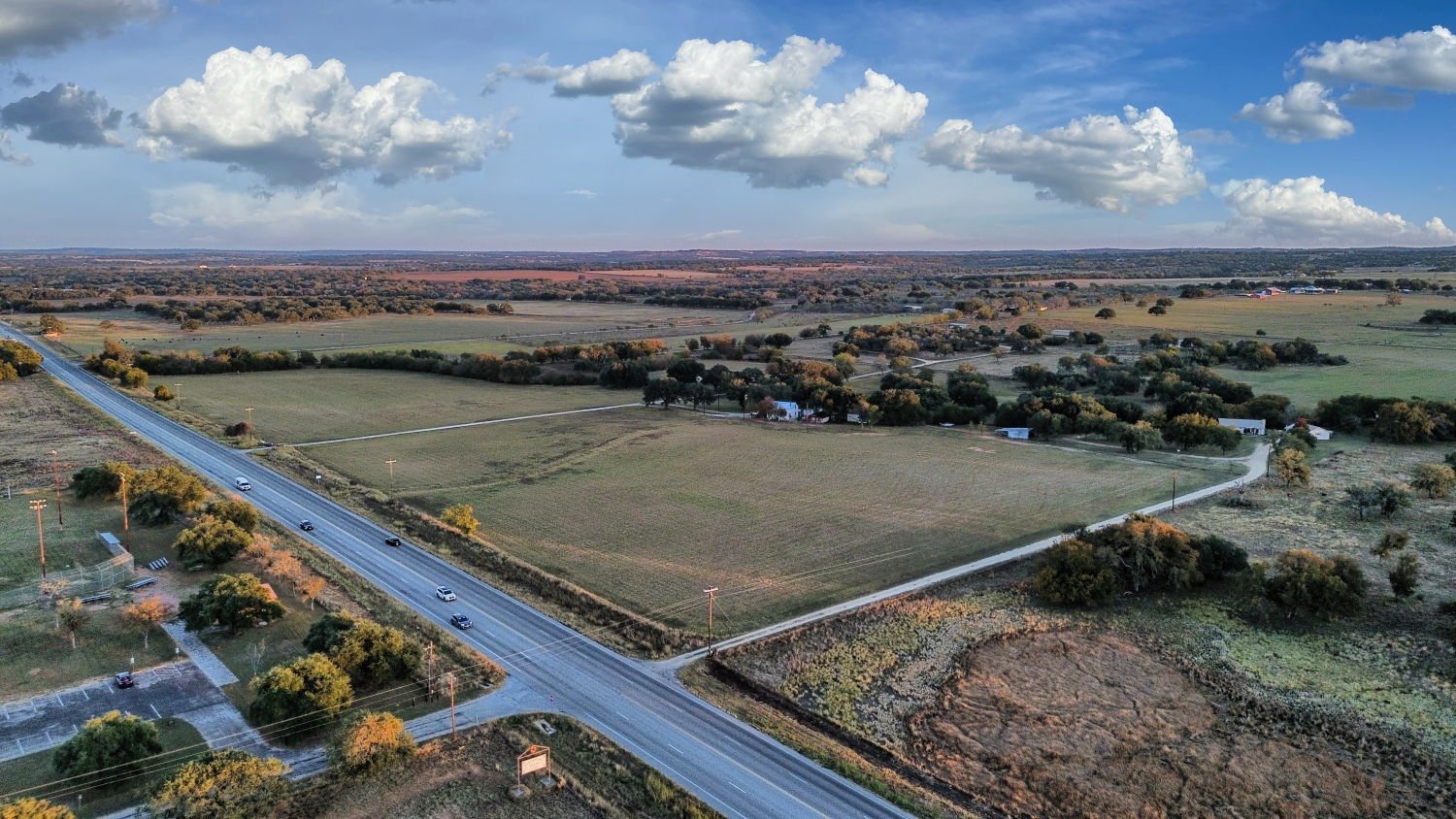 TBD E US HWY 290