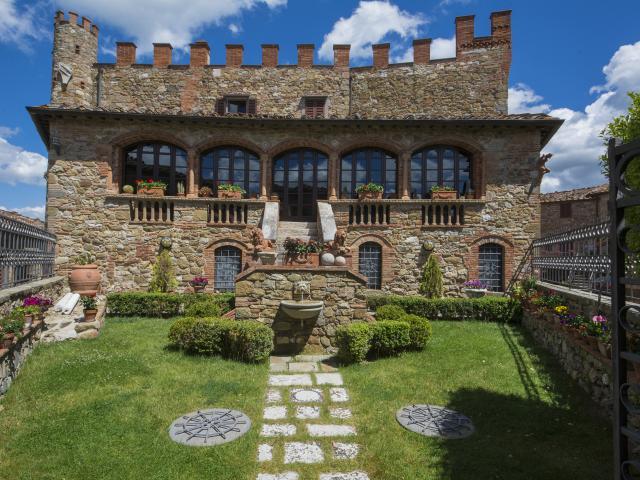 Stunning Luxury Castle Near Siena with Pool