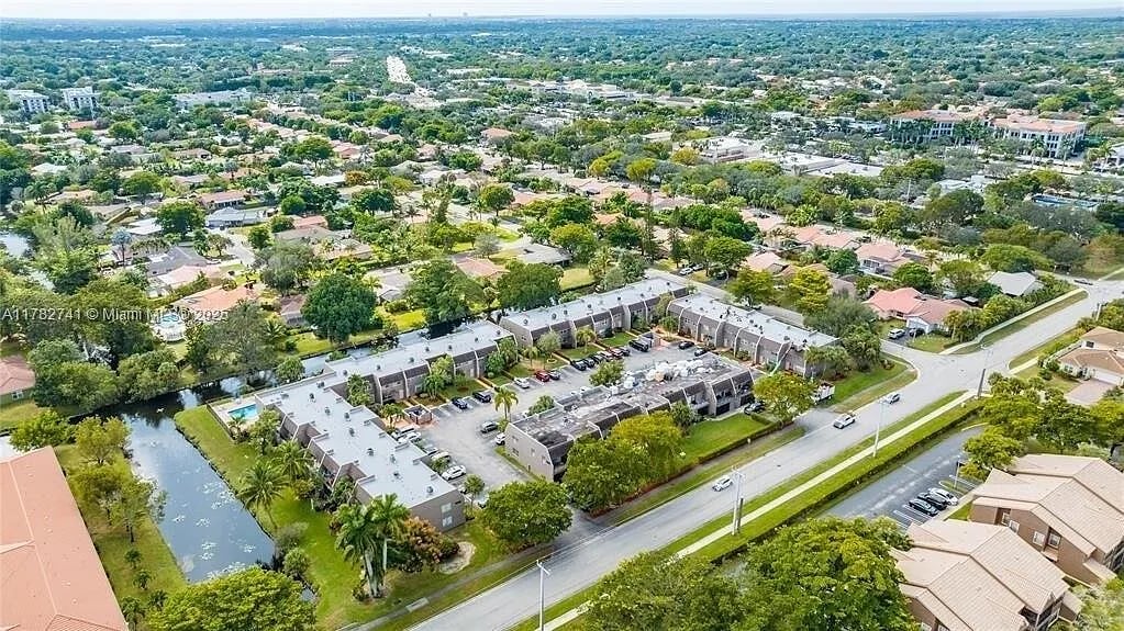 9050 NW 28th St Apt 114
