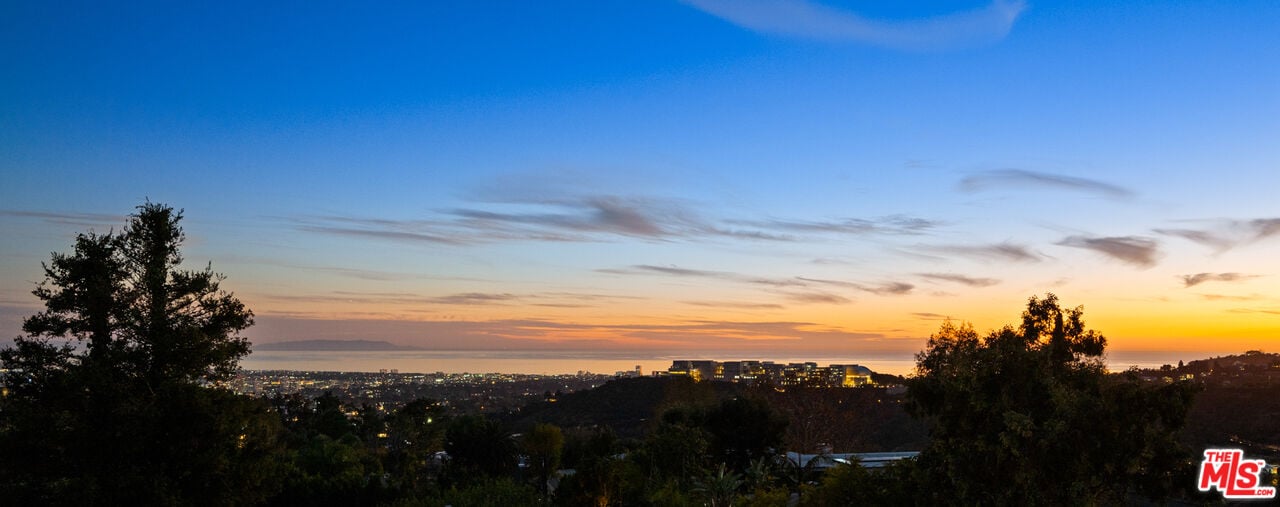 Aurelian Crest, Linda Flora Dr, 90049