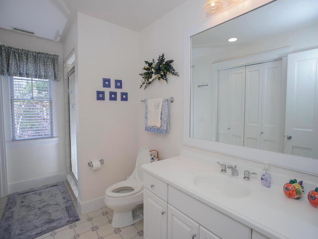 283 Pond Rd