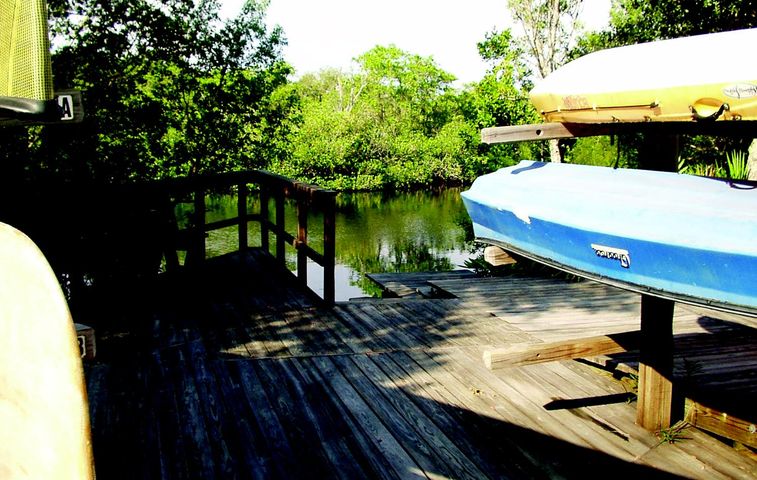 Pelican Landing
