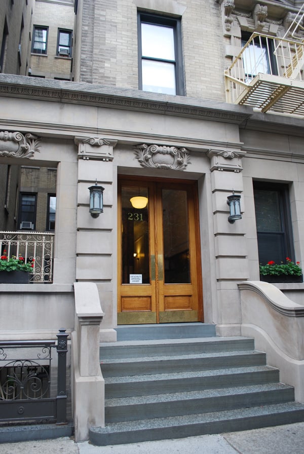 231 West 21St Street Unit: 2E