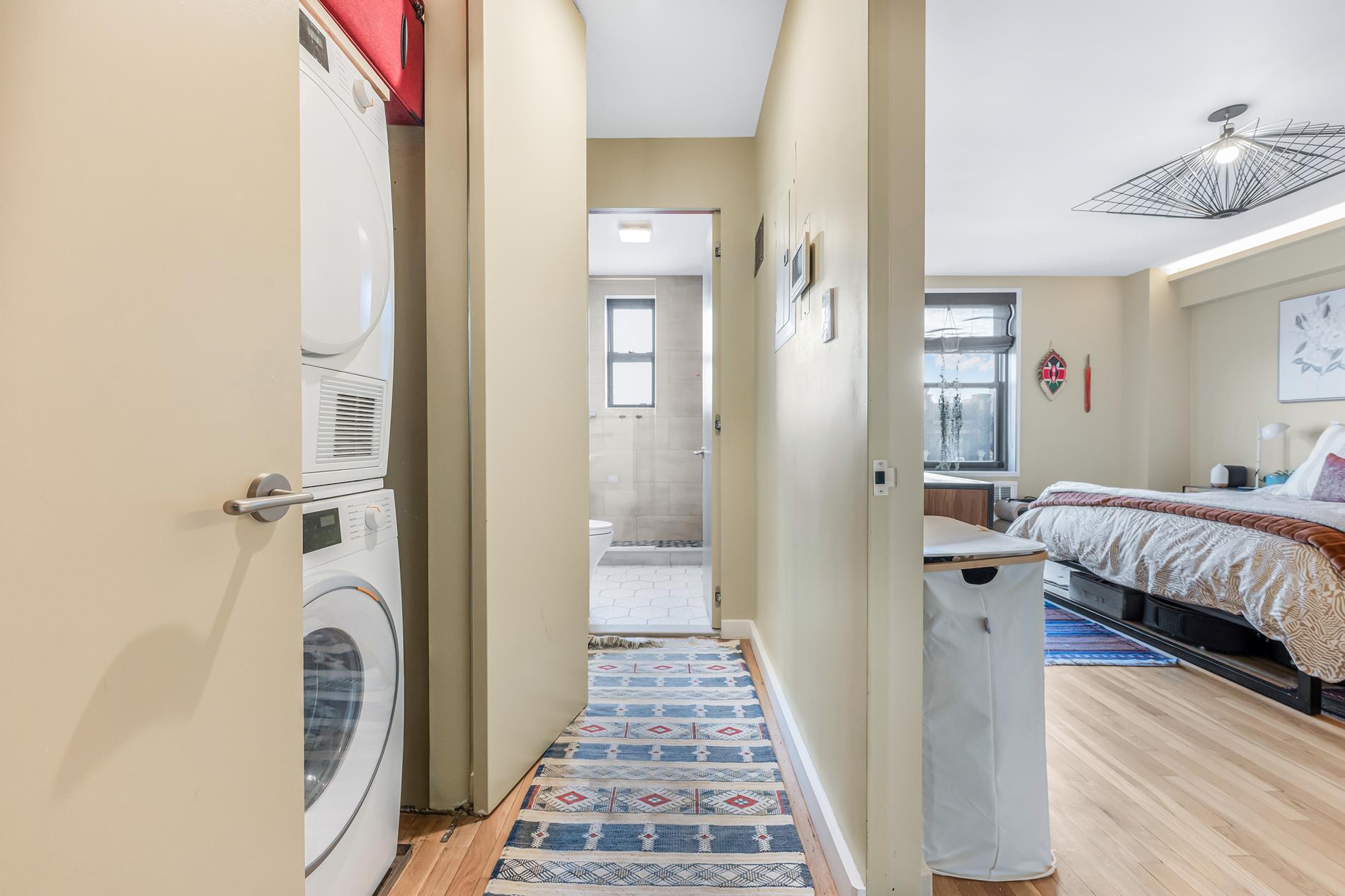 425 East Street #4B