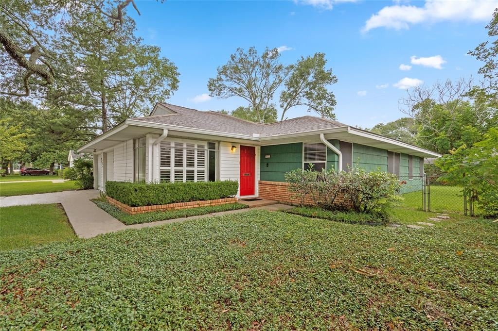 4622 Kingfisher Dr