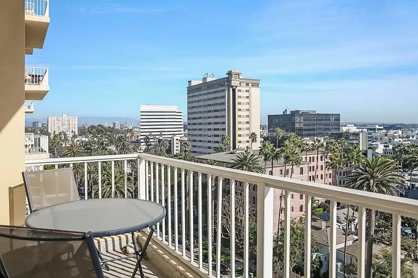 101 California Ave #901