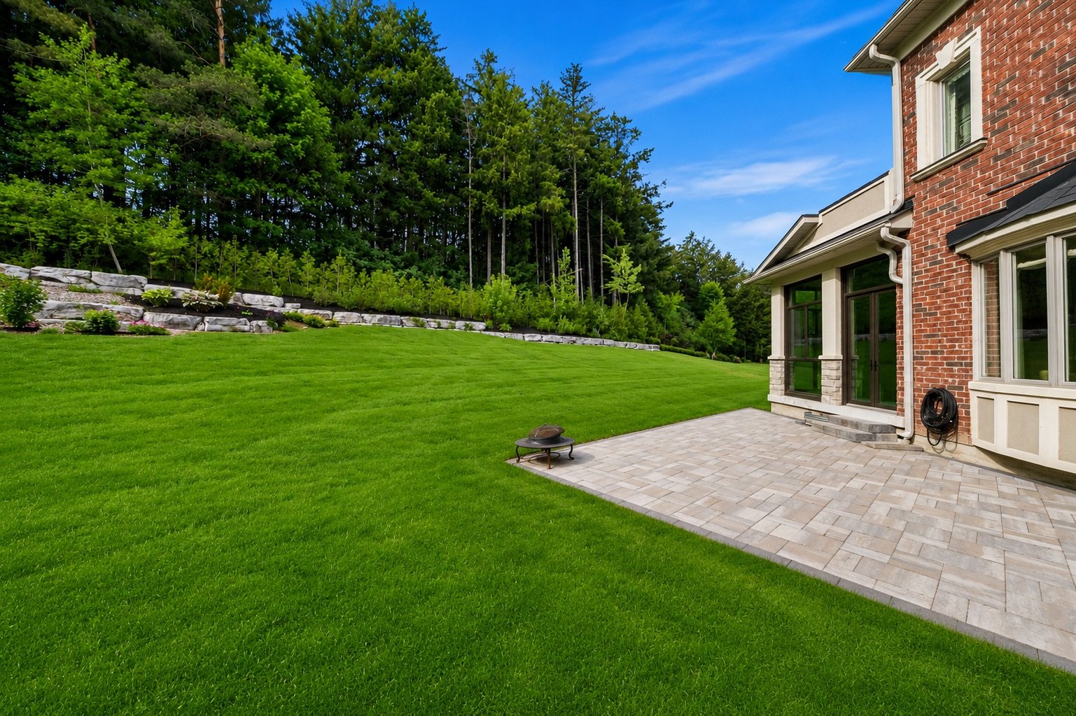 SOLD: Elegant Model Residence