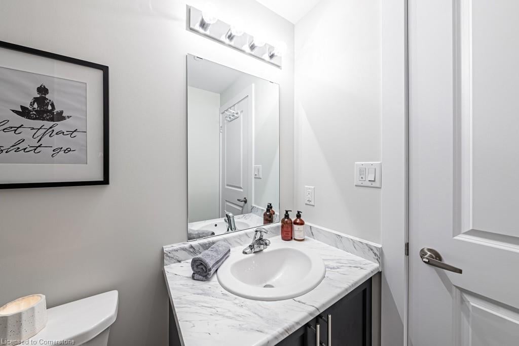 450 Dundas St E Unit: 302