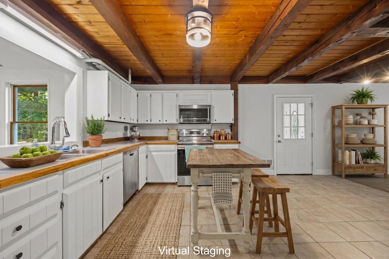 377 River Rd, Bowdoinham