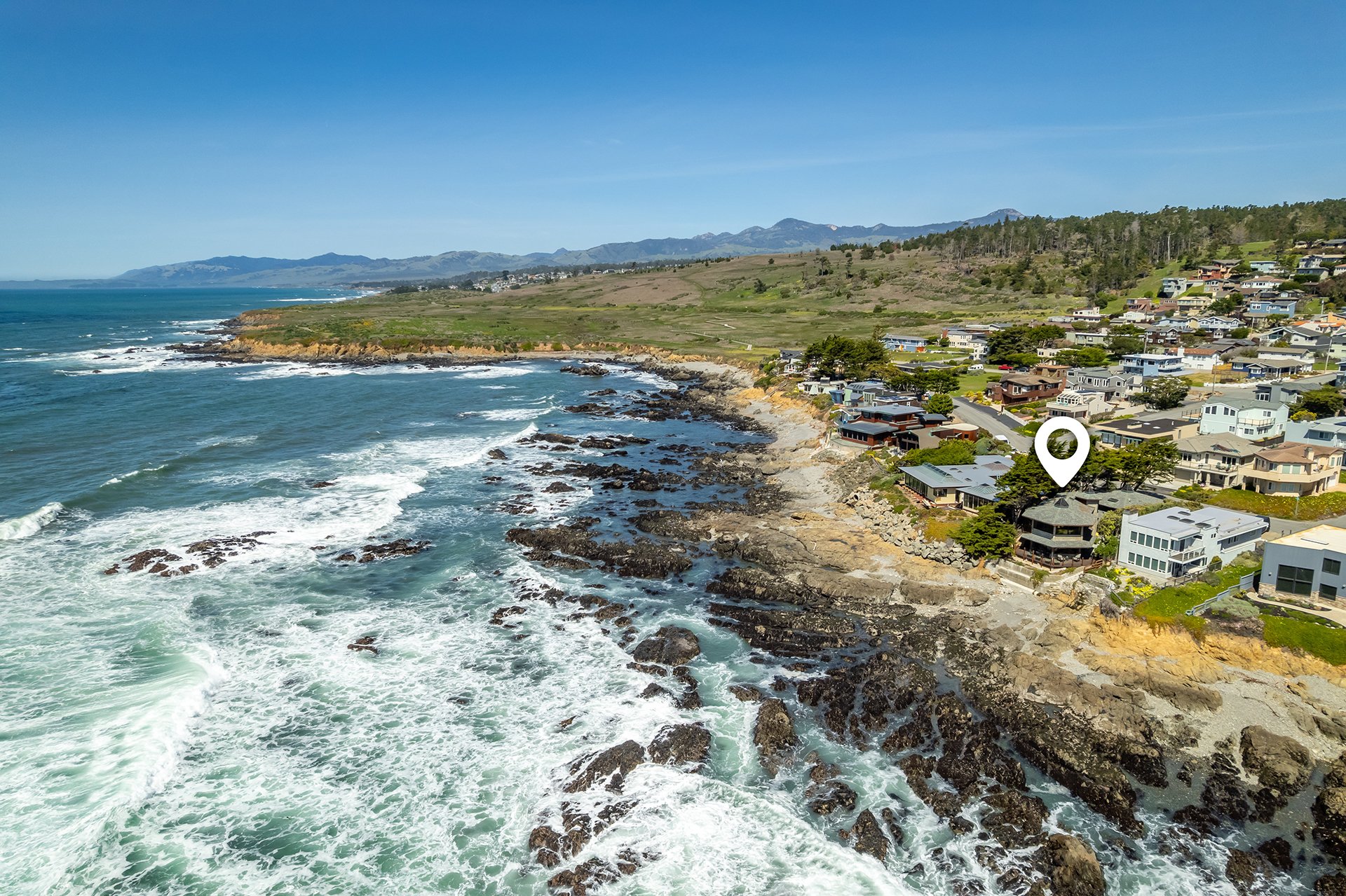Oceanfront Luxury in Cambria - 2431 Sherwood Dr