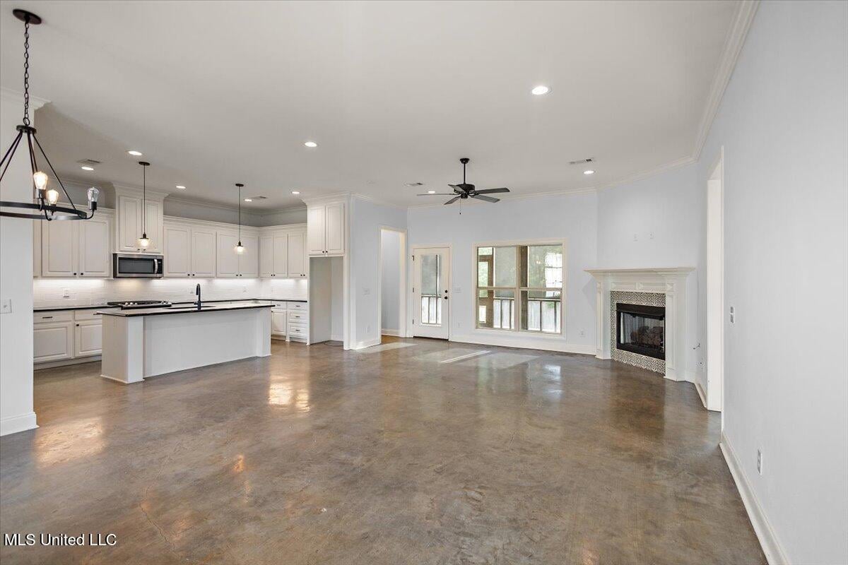  104  Glenwild Trail   Canton, MS 39046