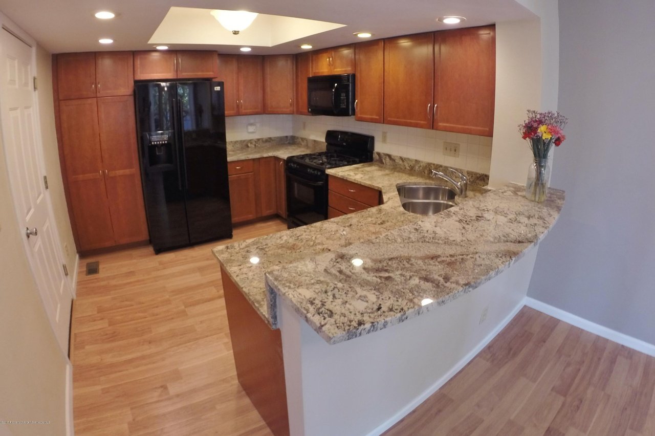 1123 Cara Ct