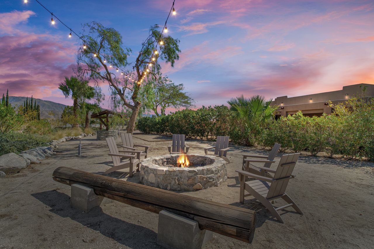 Desert Mountain View Escape