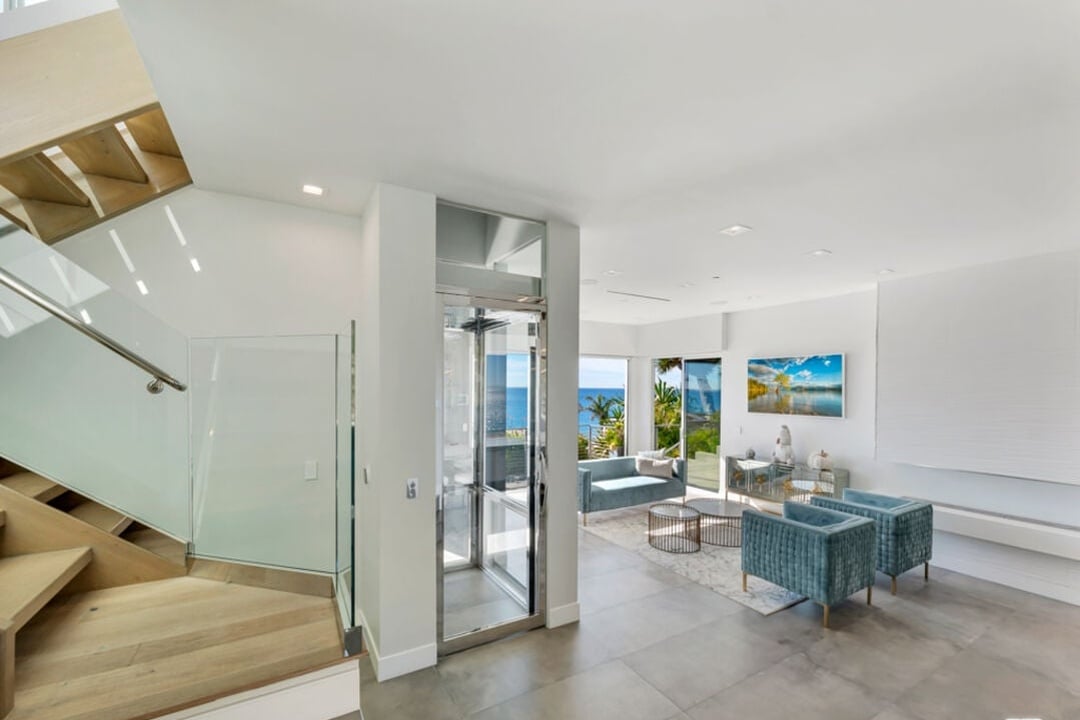 Atlas Heights, Malibu Rd, 90265