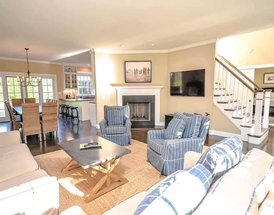 43 Crocker Dr