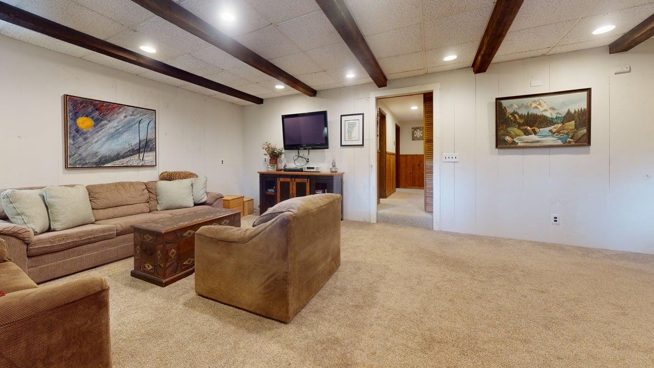 Spacious 3-level Private Home