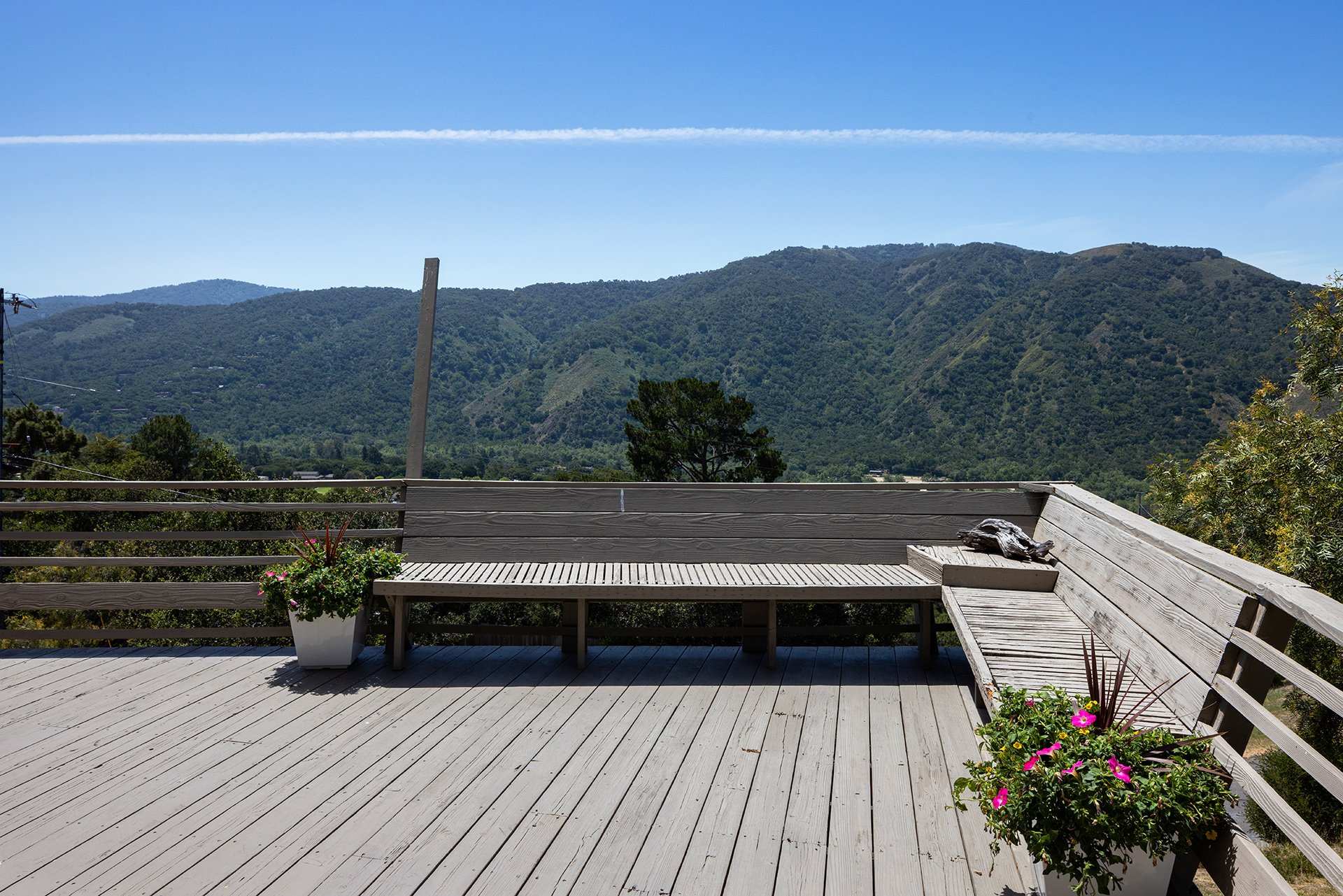 Mid-Century Retreat with Valley Views