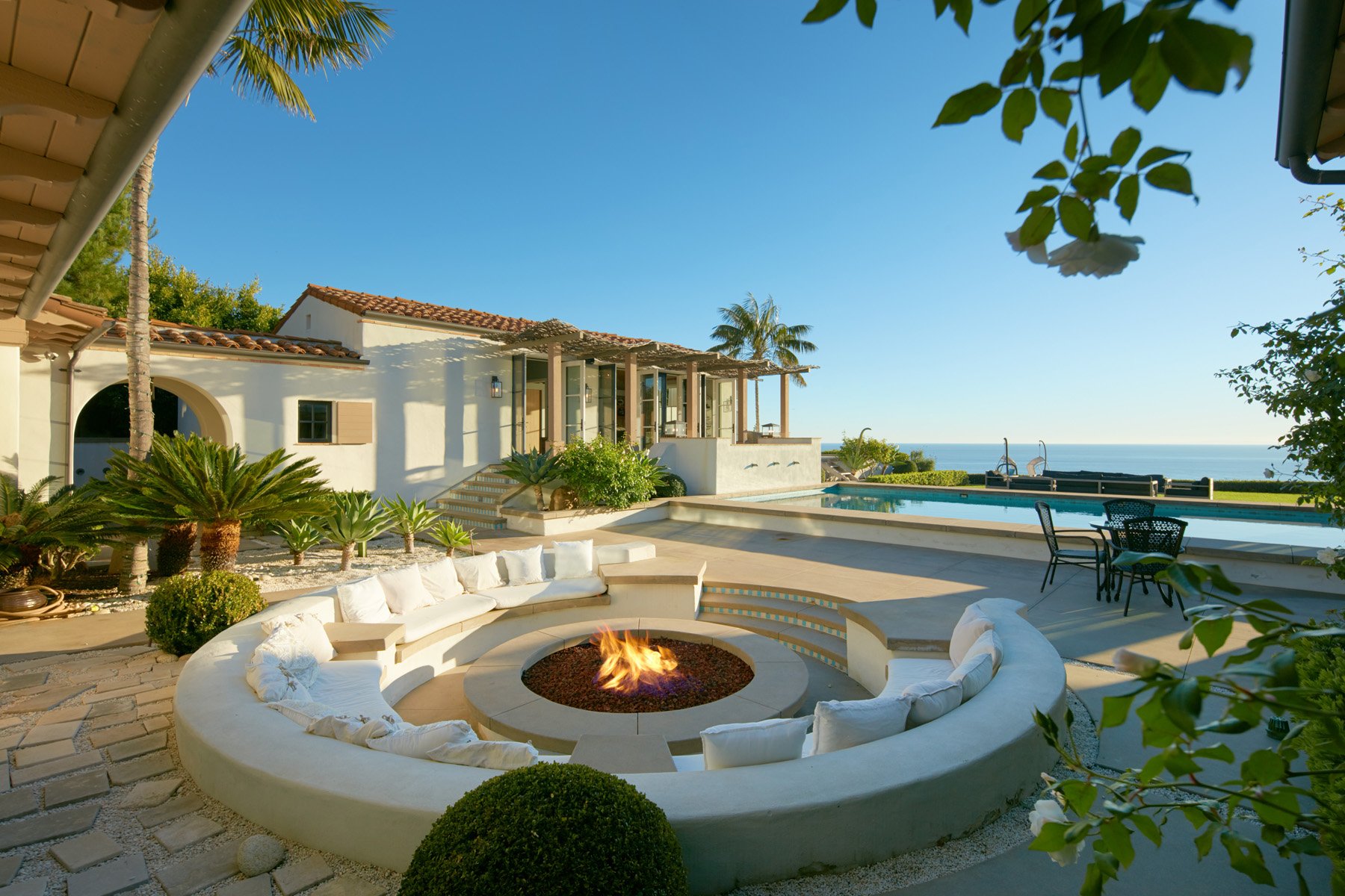 10 Shore Walk