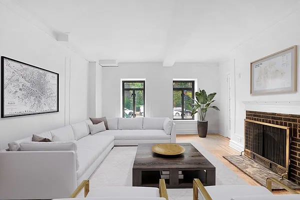 210 Sixth Avenue #1D