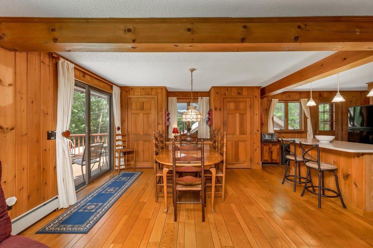 42 Hawkins Pond Rd