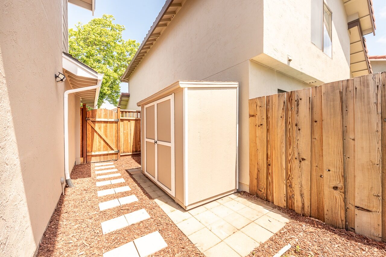 Gorgeous Remodeled Ponderosa Home!