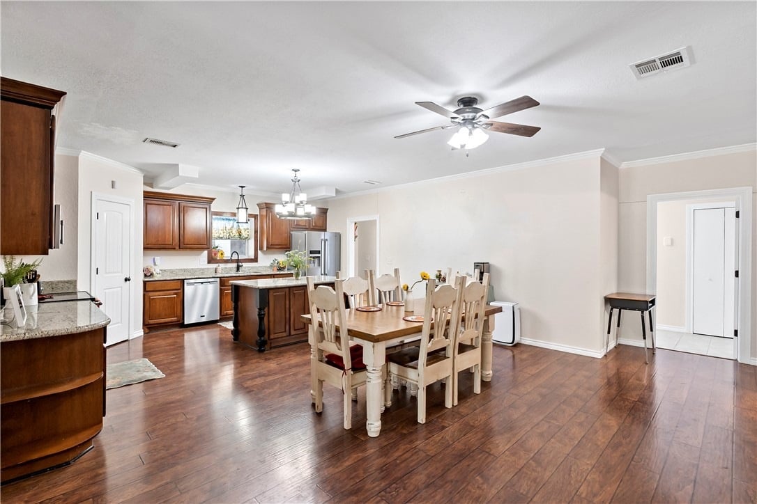 9175 Deep Well Road