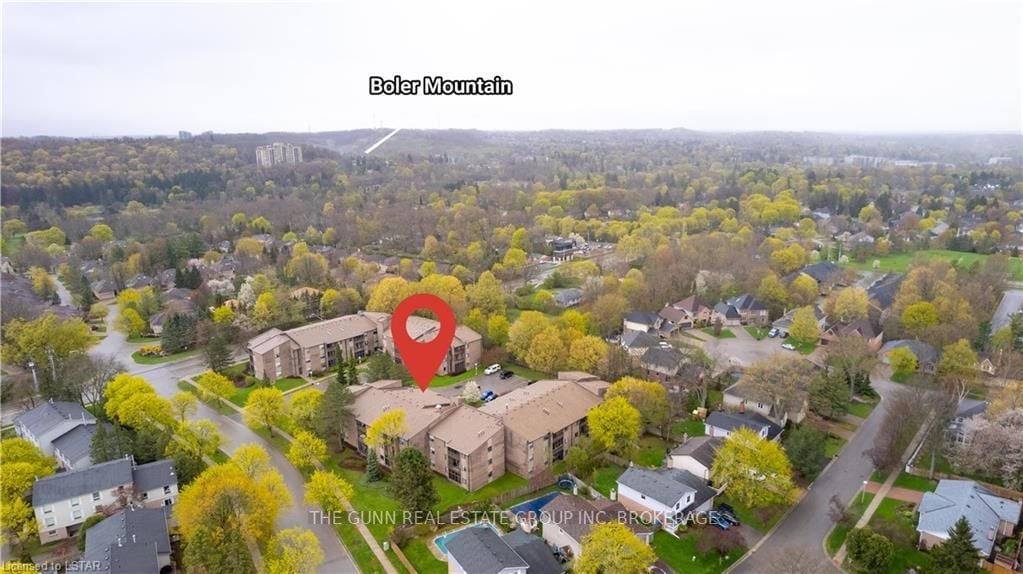 300 Everglade Cres 22