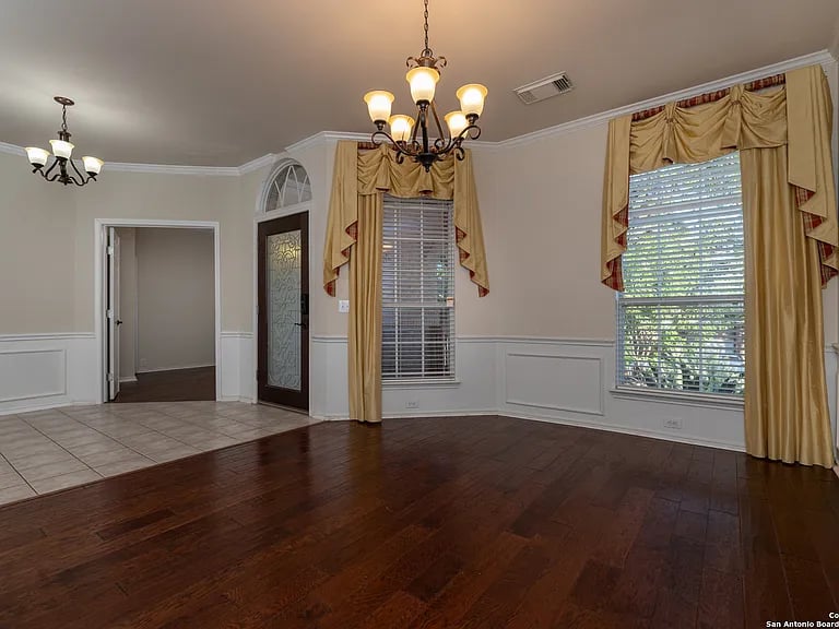 12907 Vista Haven