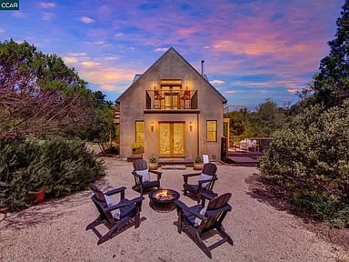 4009 Redwood Rd
