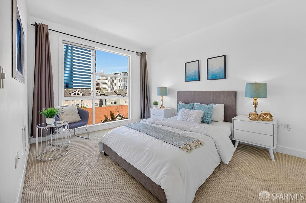 585 9th Street #551