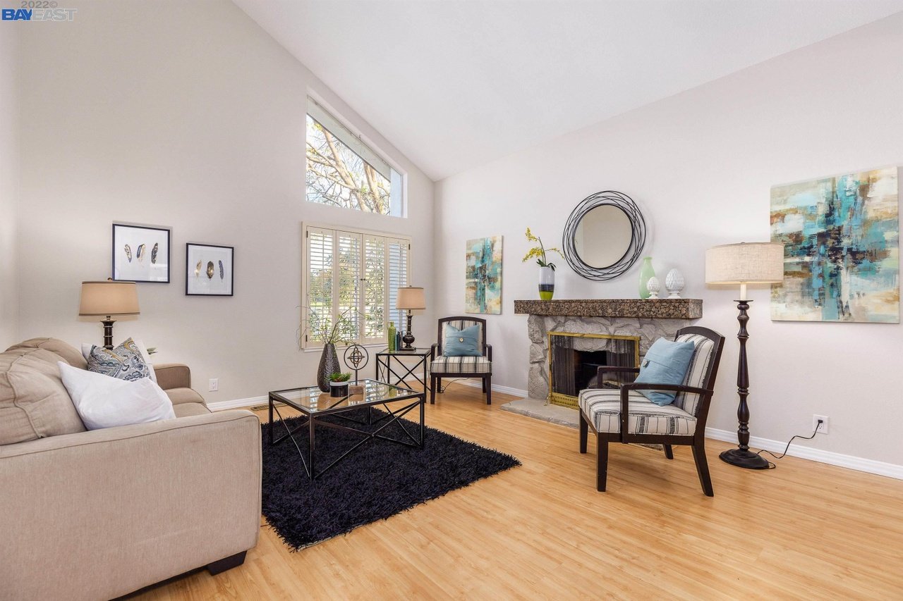 9489 Olympia Fields Dr