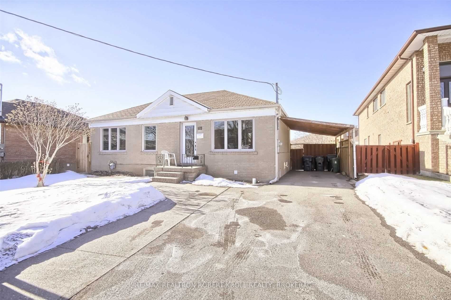 28 Flamborough Dr