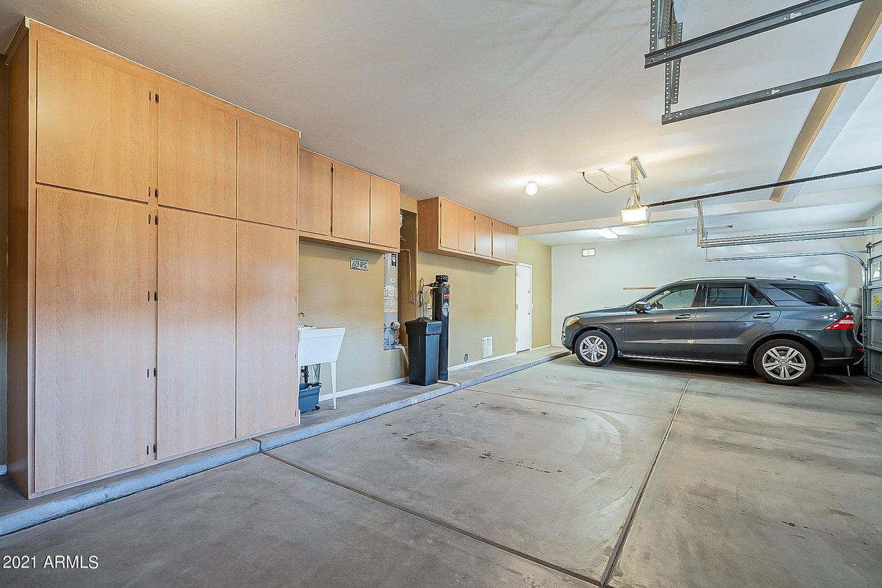 1709 E Kaibab Dr