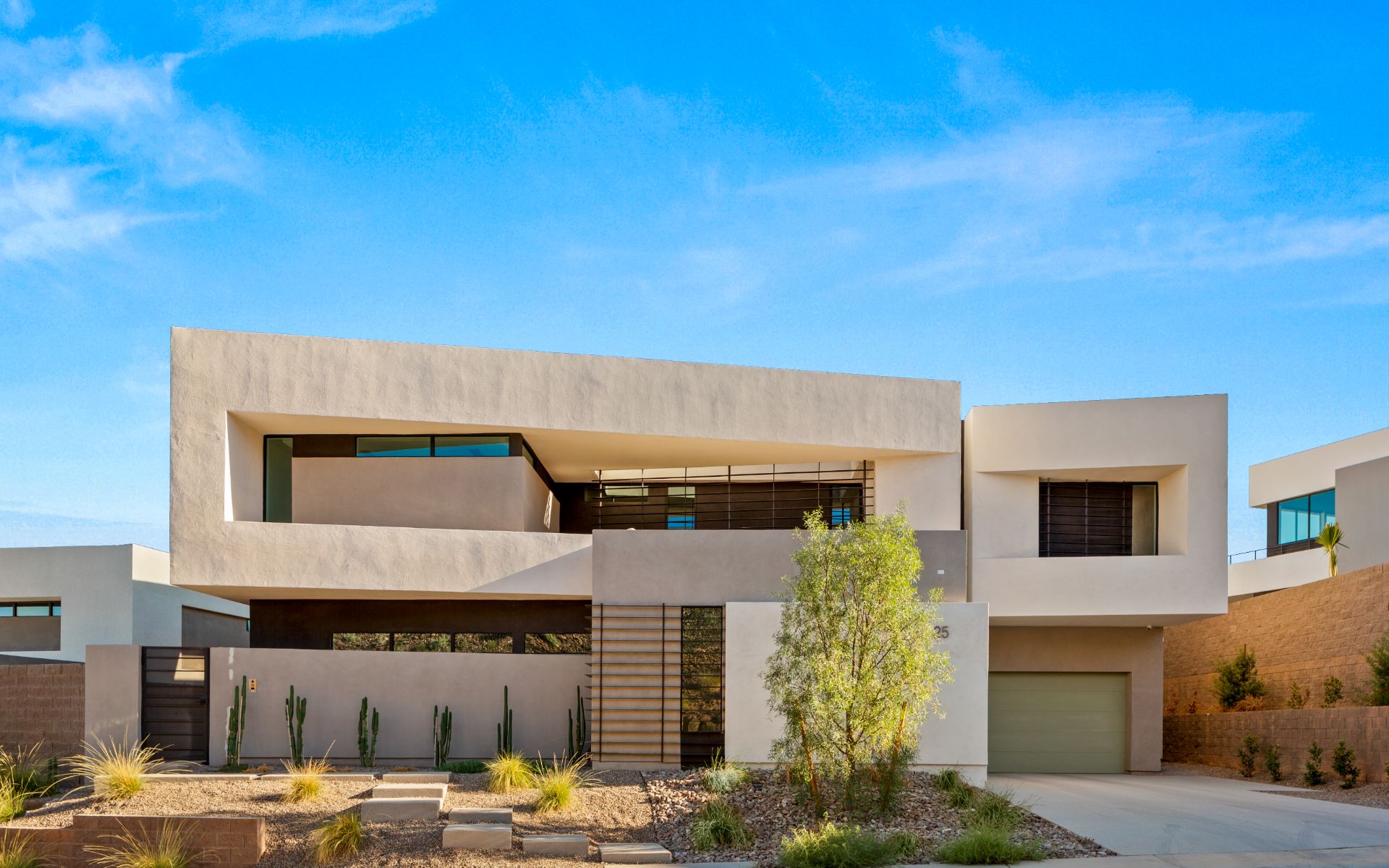 25 Canyon Bay Drive