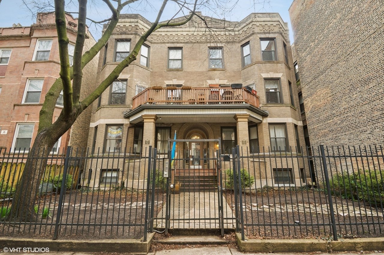 4921 N Kenmore Ave #1