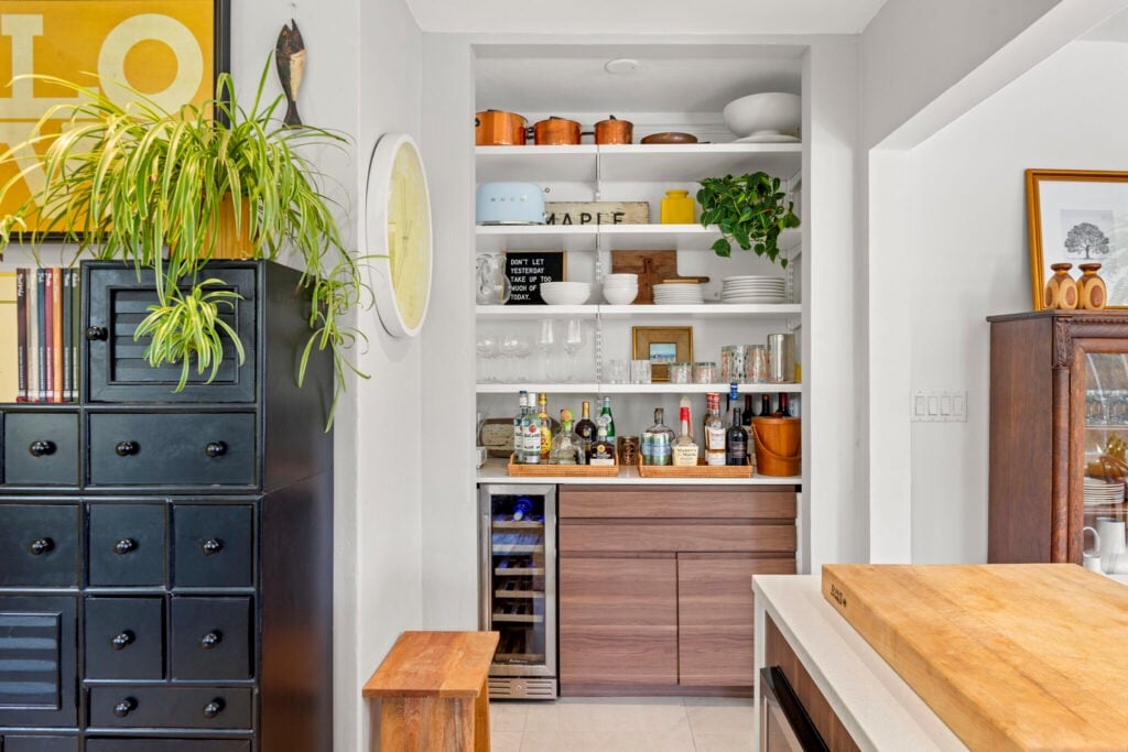 Miami Shores Stunner Lists by Daniel Falcon